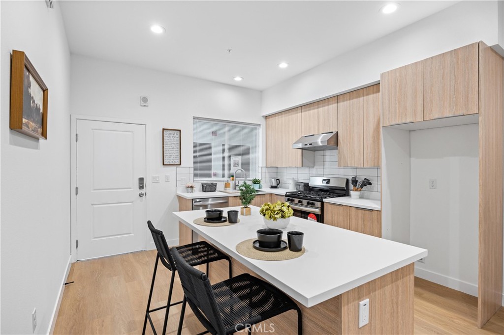 MLS #OC25078852 image #4