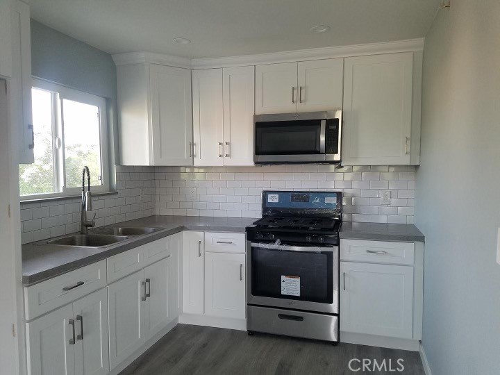 MLS #OC25079080 image #5