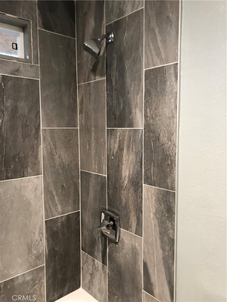 MLS #OC25079080 image #7