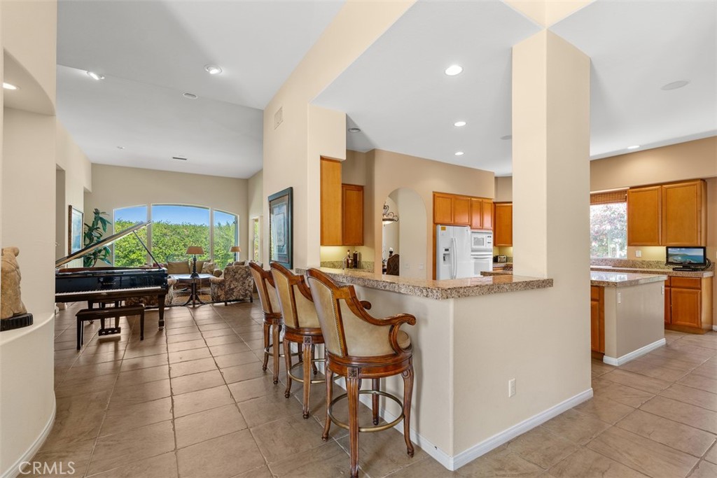 MLS #OC25079682 image #6