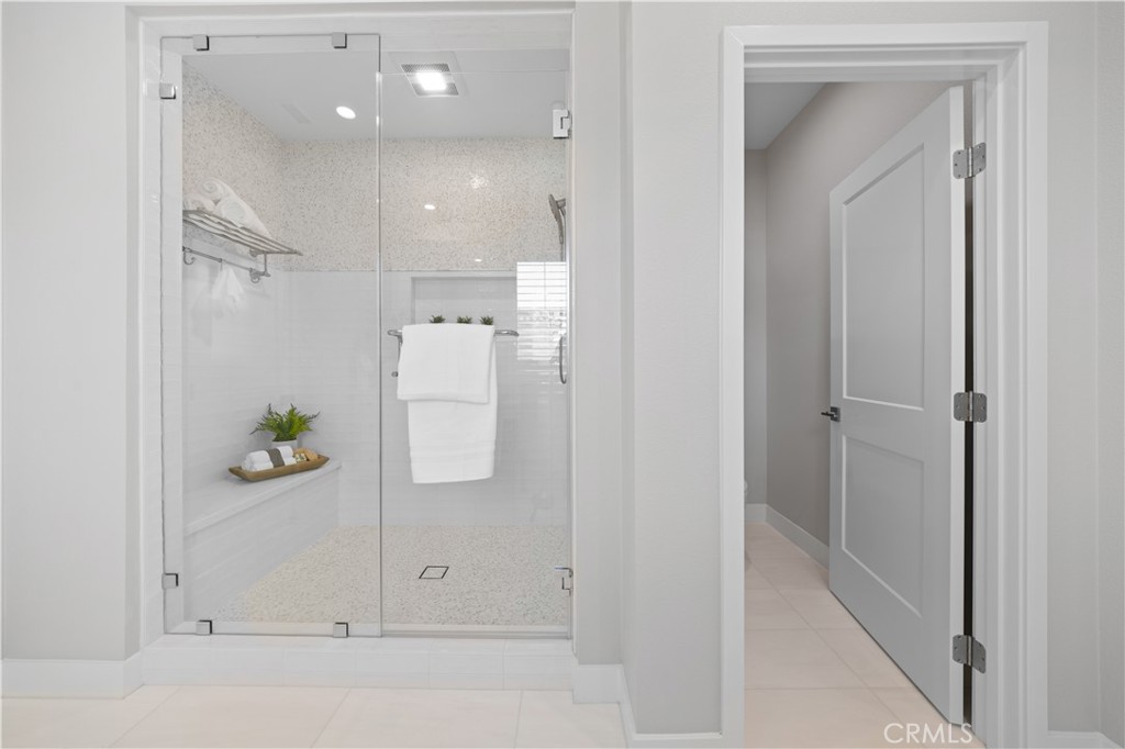 MLS #OC25079886 image #32