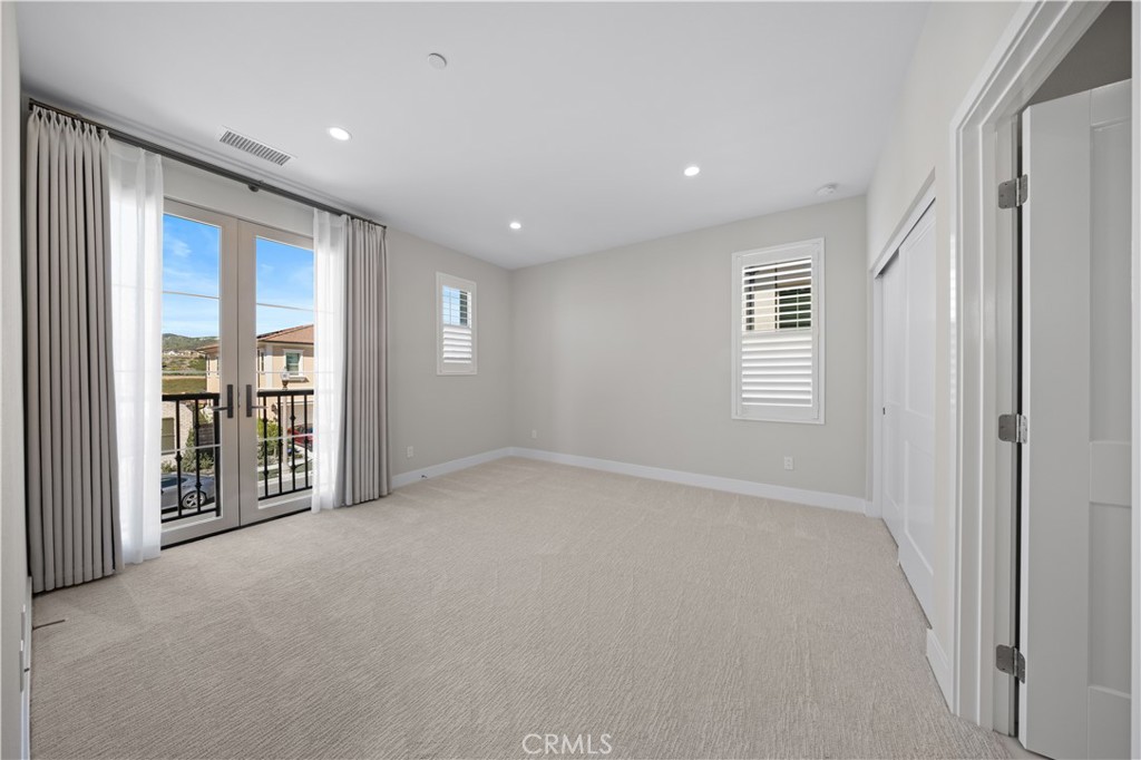 MLS #OC25079886 image #34