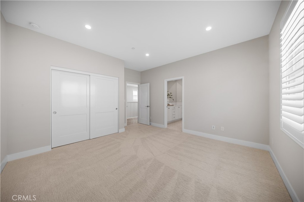 MLS #OC25079886 image #37