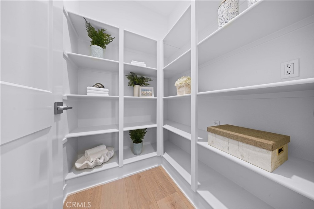 MLS #OC25079886 image #41