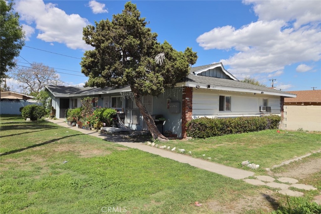 MLS #OC25079970 image #2