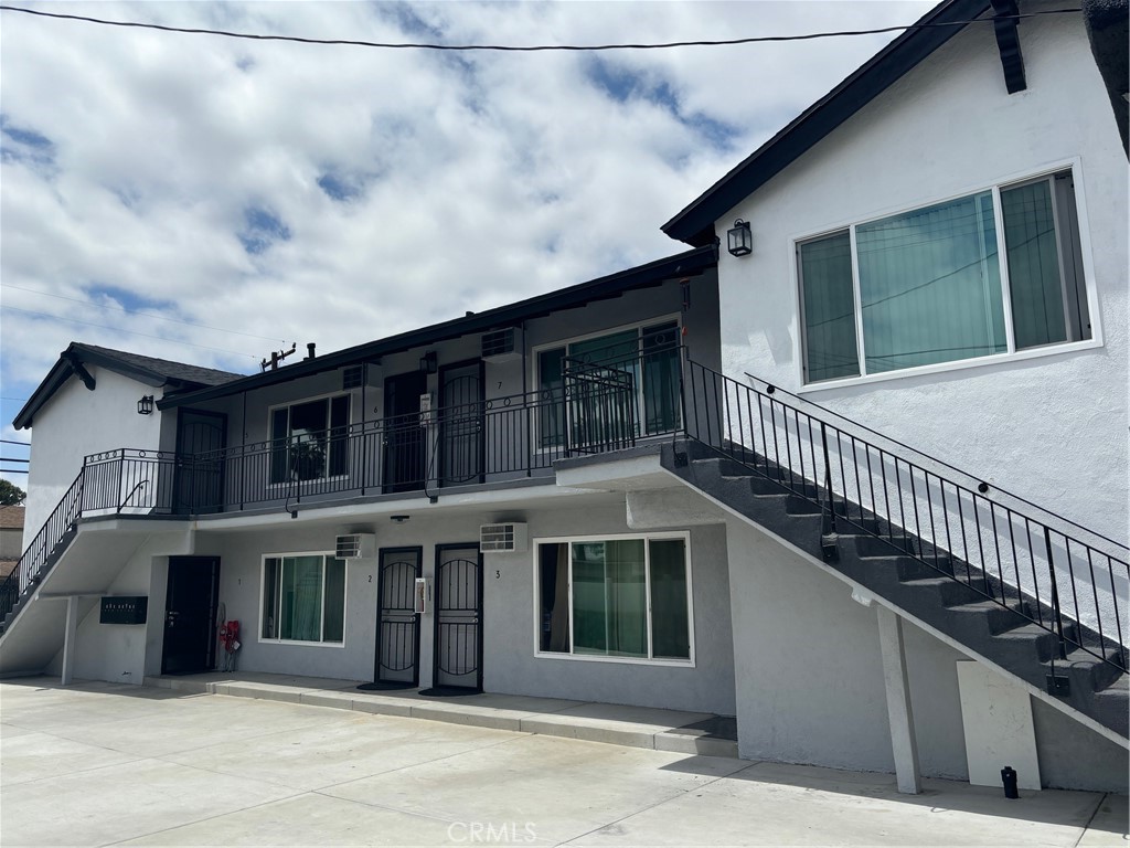 MLS #OC25080094 image #2