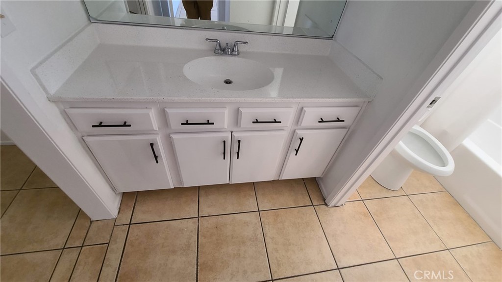 MLS #OC25080322 image #20