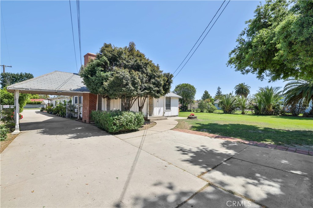 MLS #OC25080584 image #14