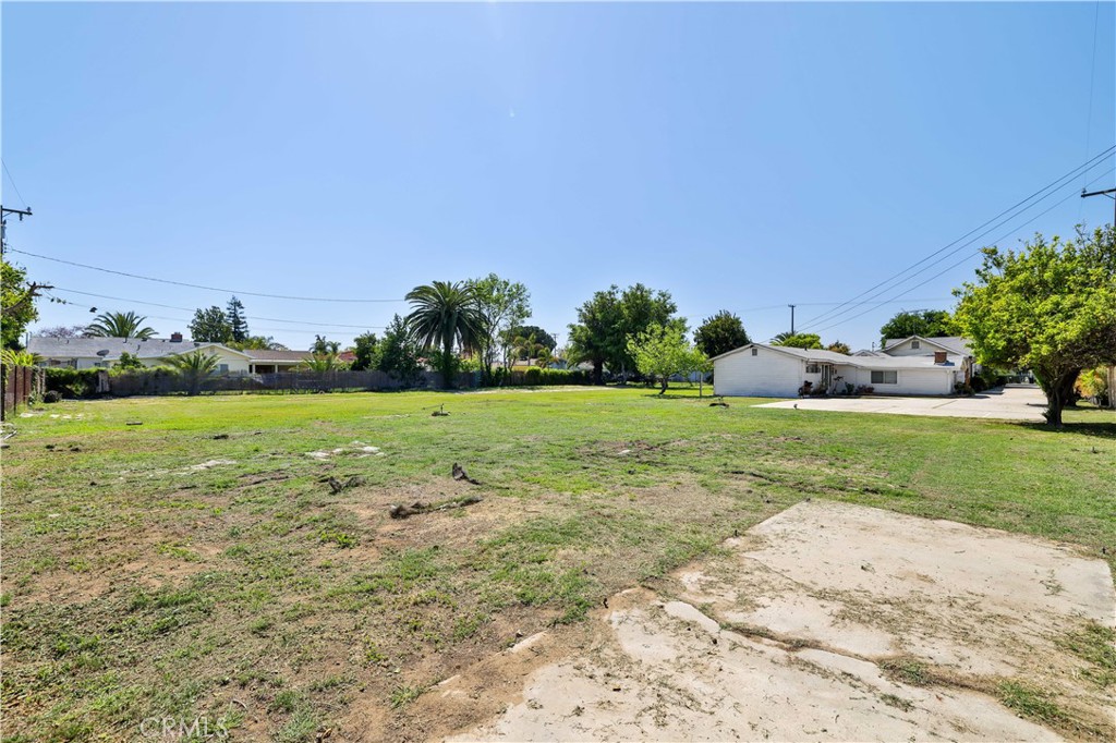 MLS #OC25080584 image #19