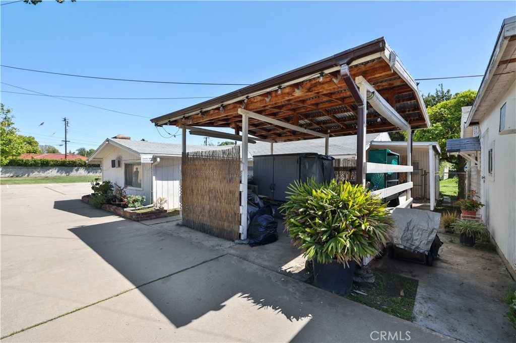 MLS #OC25080584 image #52