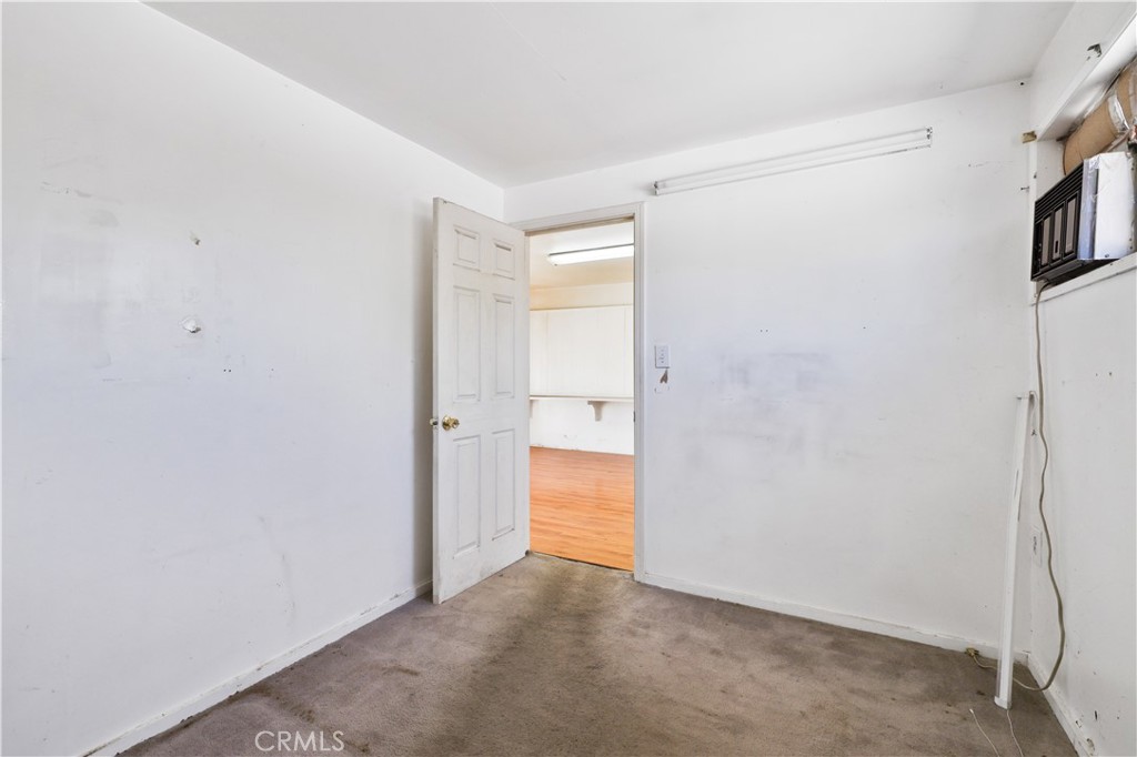 MLS #OC25080584 image #59