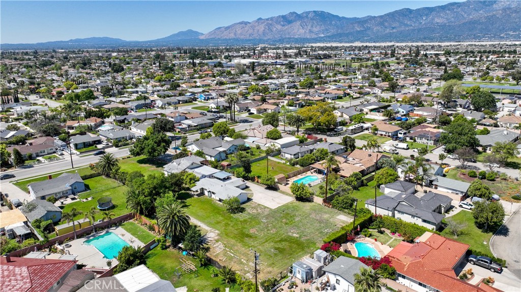 MLS #OC25080584 image #7