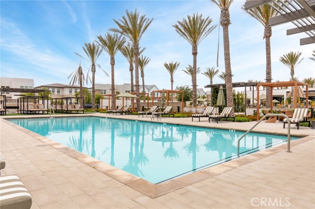 MLS #OC25080716 image #40