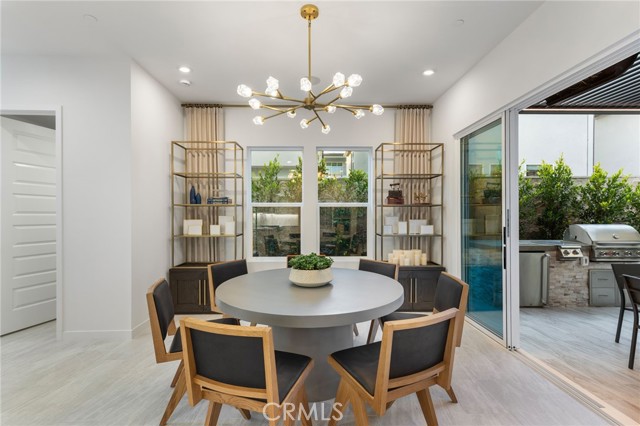 MLS #OC25080716 image #8