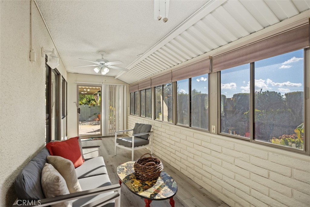 MLS #OC25080823 image #24