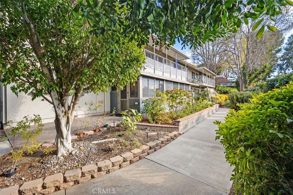 MLS #OC25080823 image #4