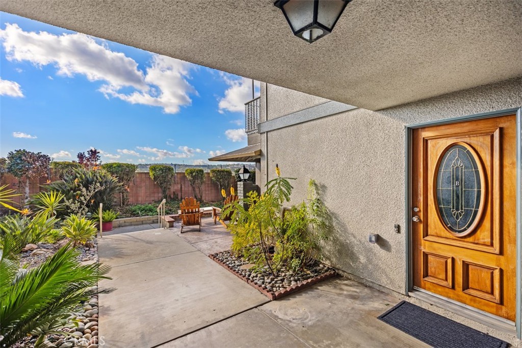 MLS #OC25080823 image #5