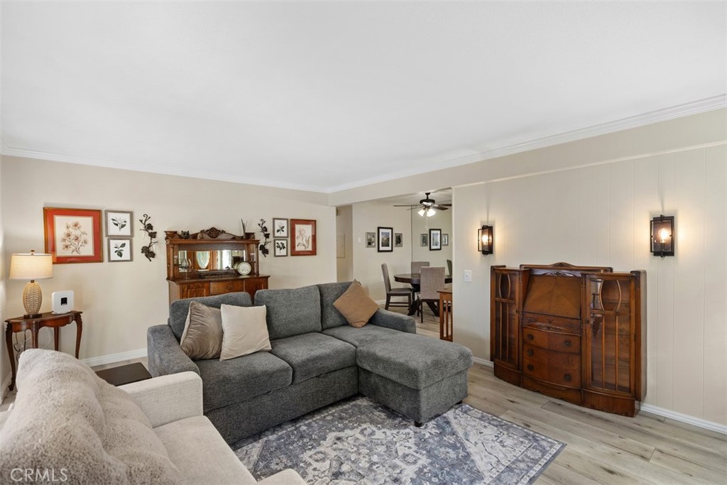 MLS #OC25080823 image #7