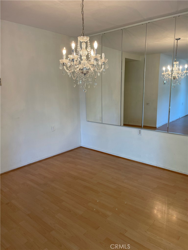 MLS #OC25082714 image #10