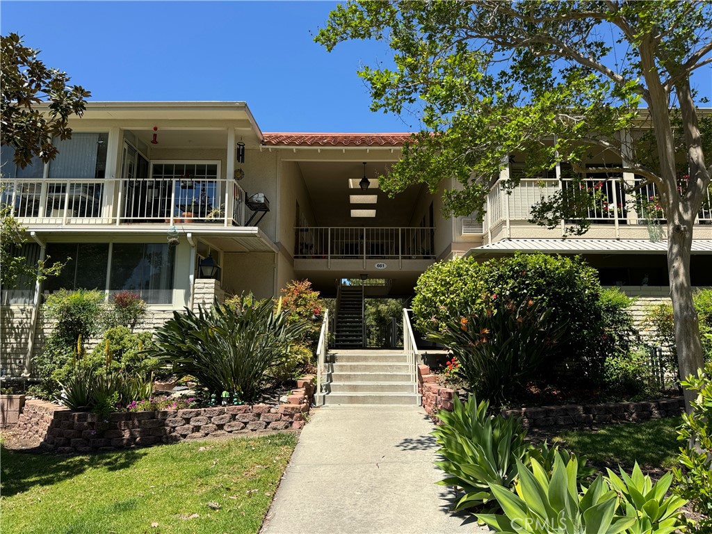 MLS #OC25082714 image #24