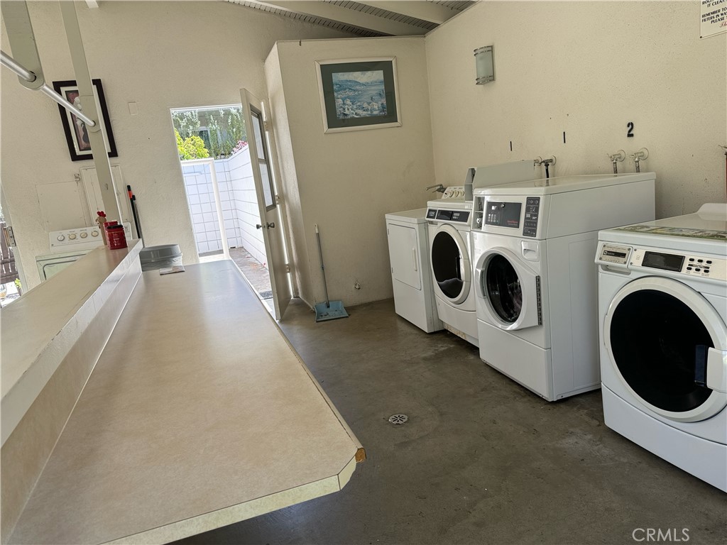 MLS #OC25082714 image #5