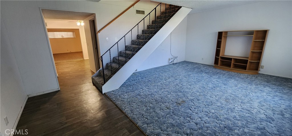 MLS #OC25083492 image #2