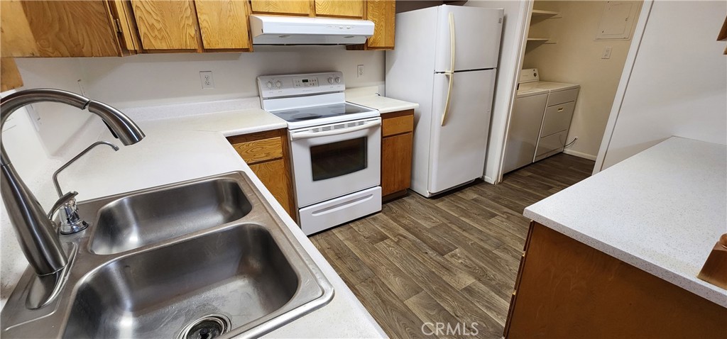 MLS #OC25083492 image #5