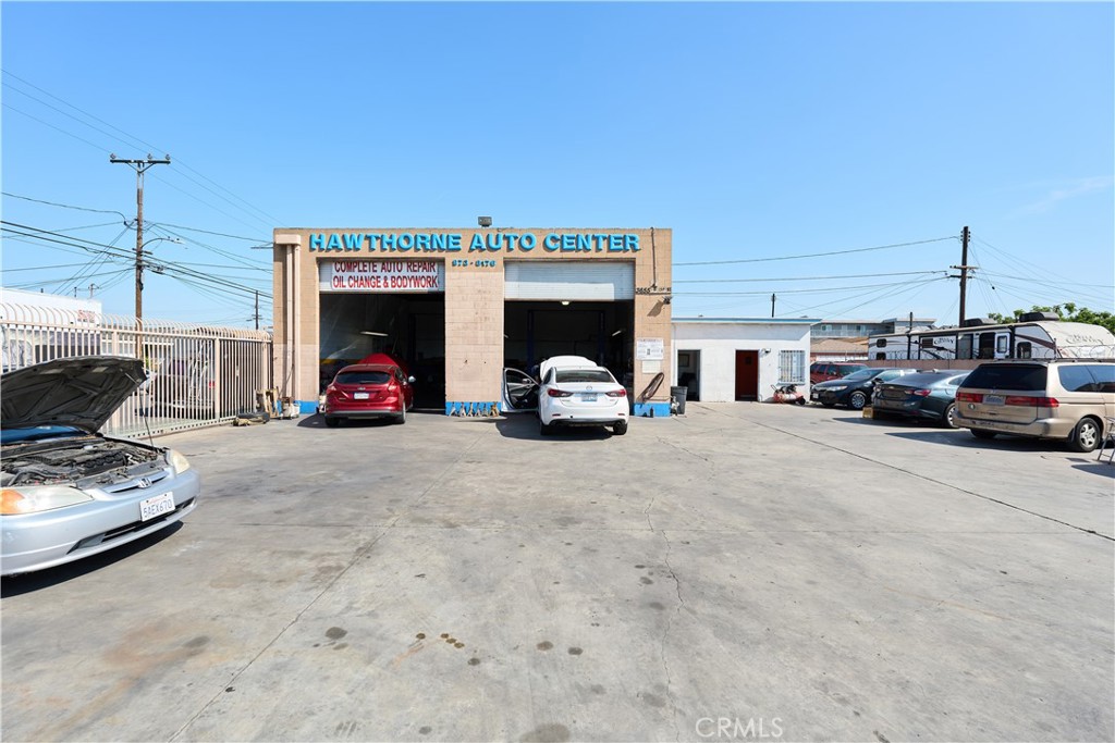 MLS #OC25084599 image #11