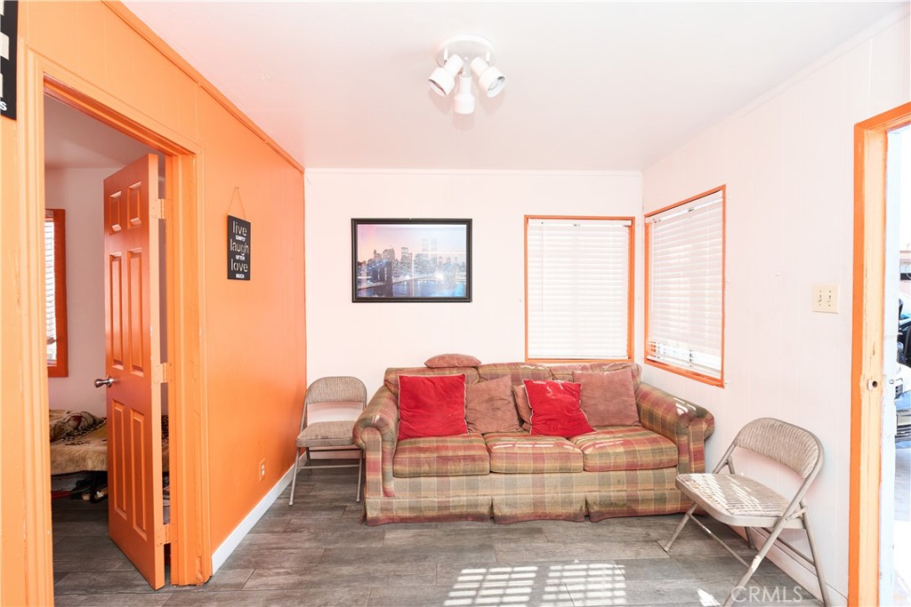 MLS #OC25084599 image #17