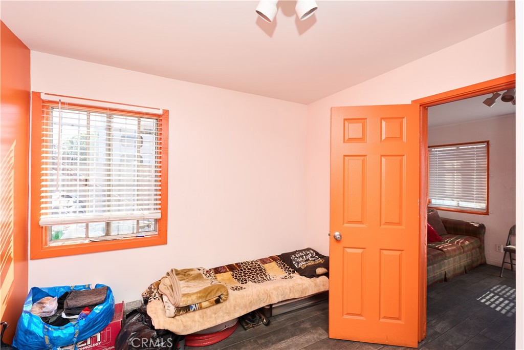 MLS #OC25084599 image #27