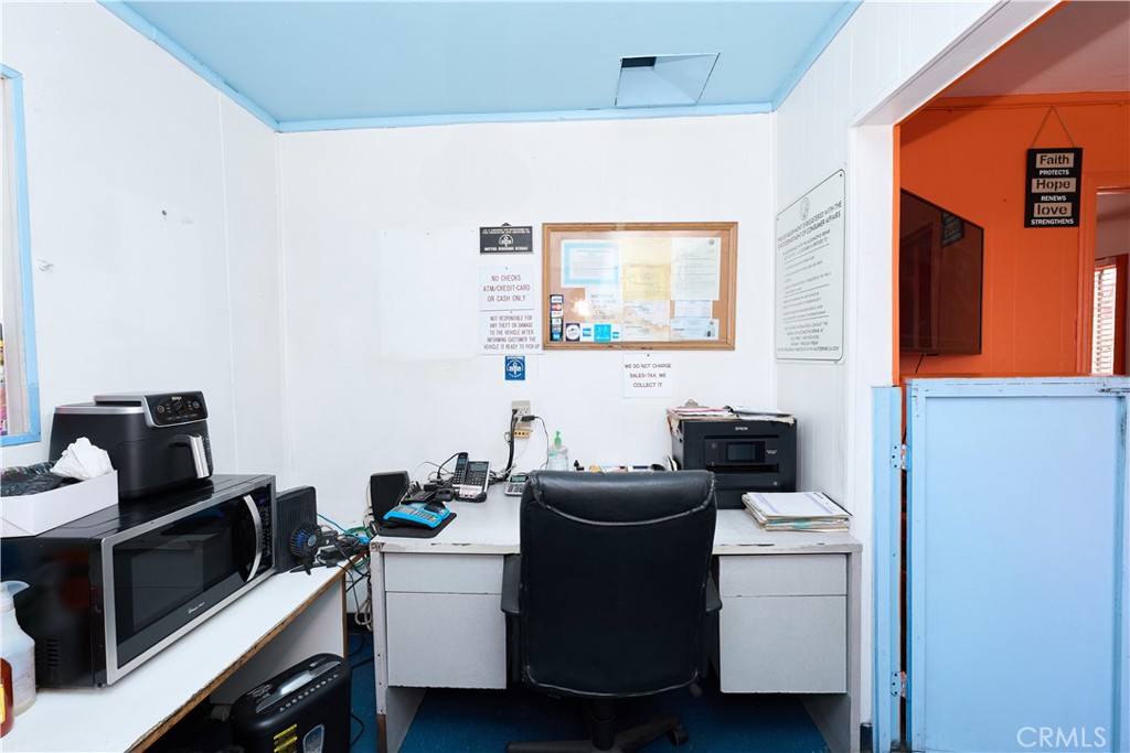 MLS #OC25084599 image #3