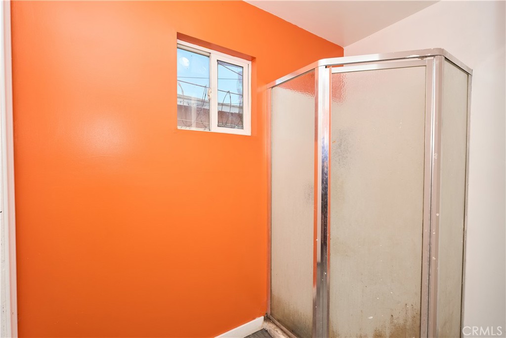 MLS #OC25084599 image #32