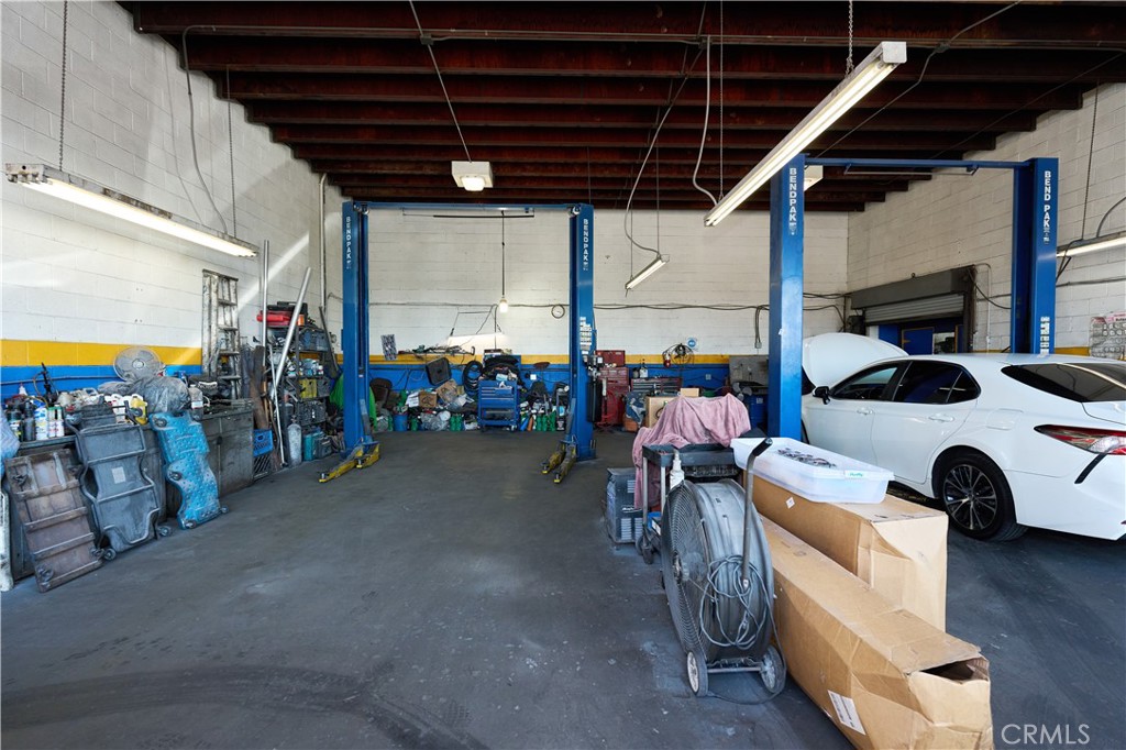 MLS #OC25084599 image #34