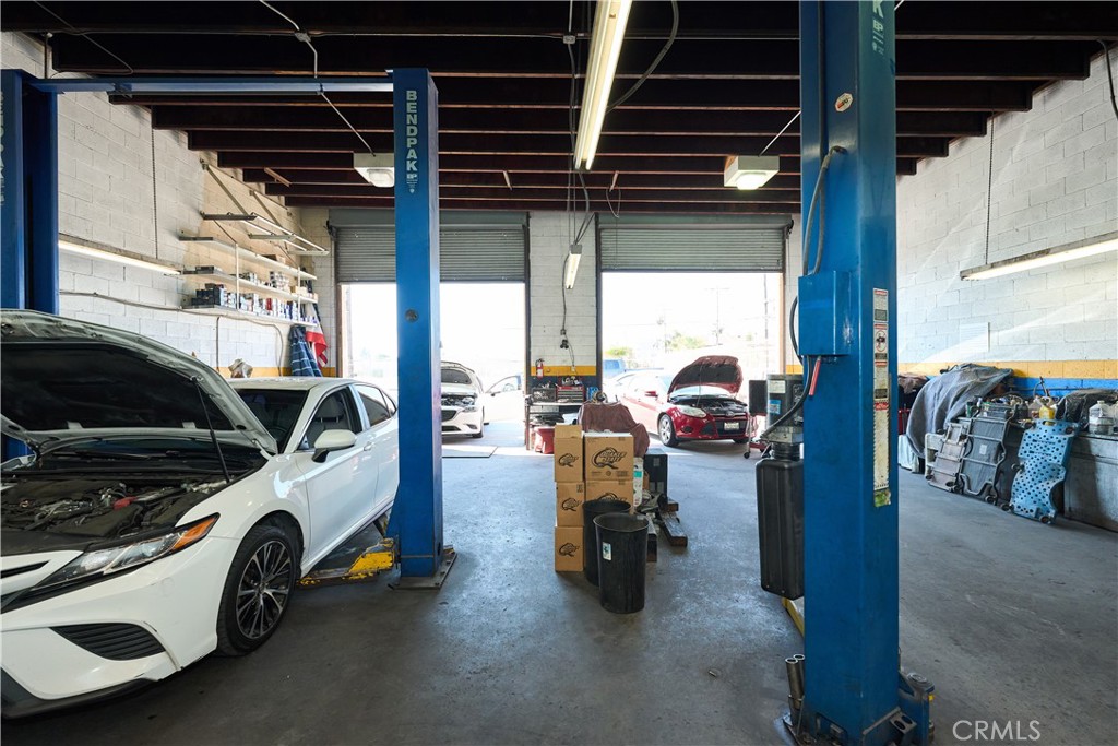 MLS #OC25084599 image #39