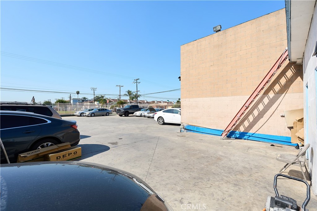 MLS #OC25084599 image #7