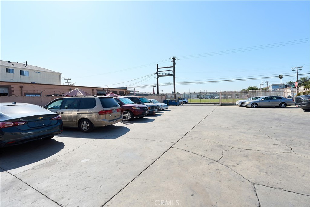 MLS #OC25084599 image #8