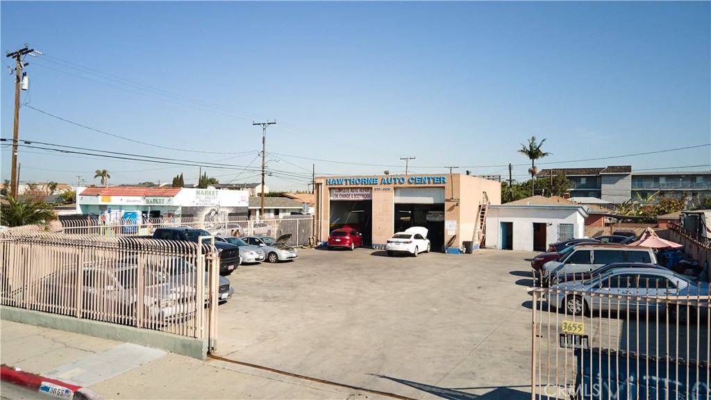 MLS #OC25084599 image #9