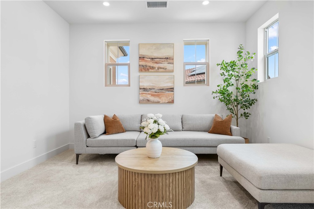 MLS #OC25085286 image #18