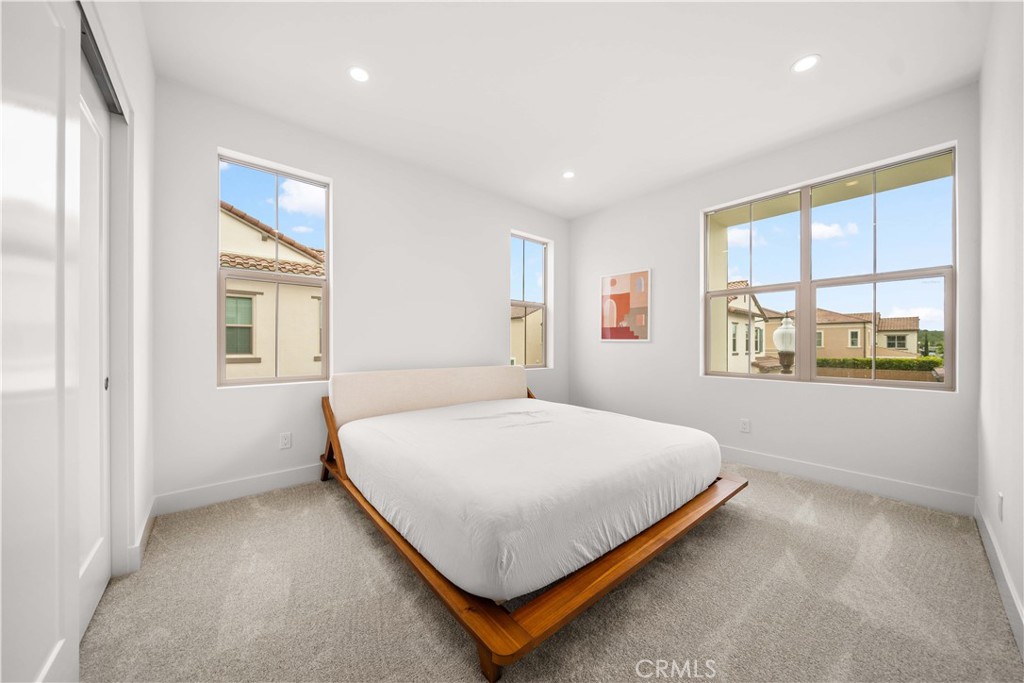 MLS #OC25085286 image #27