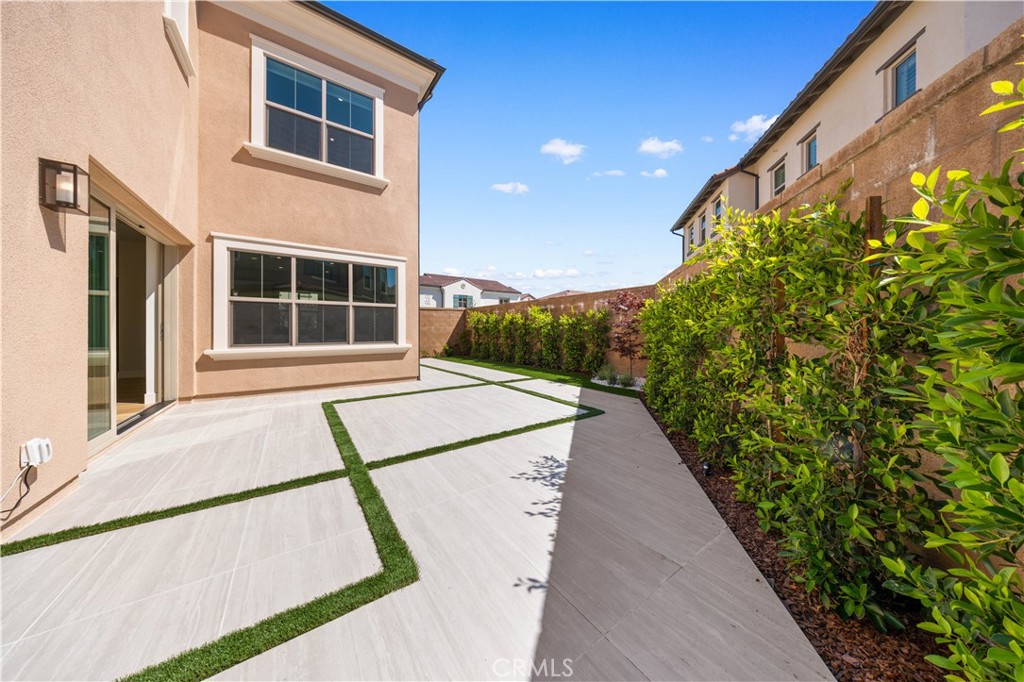 MLS #OC25085286 image #38