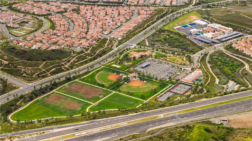 MLS #OC25085286 image #43