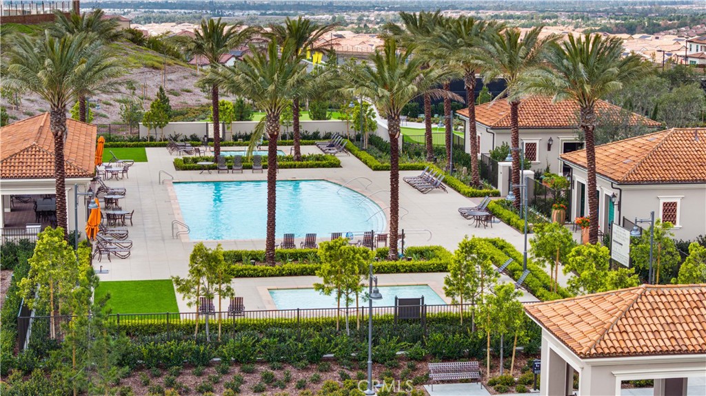 MLS #OC25085286 image #45