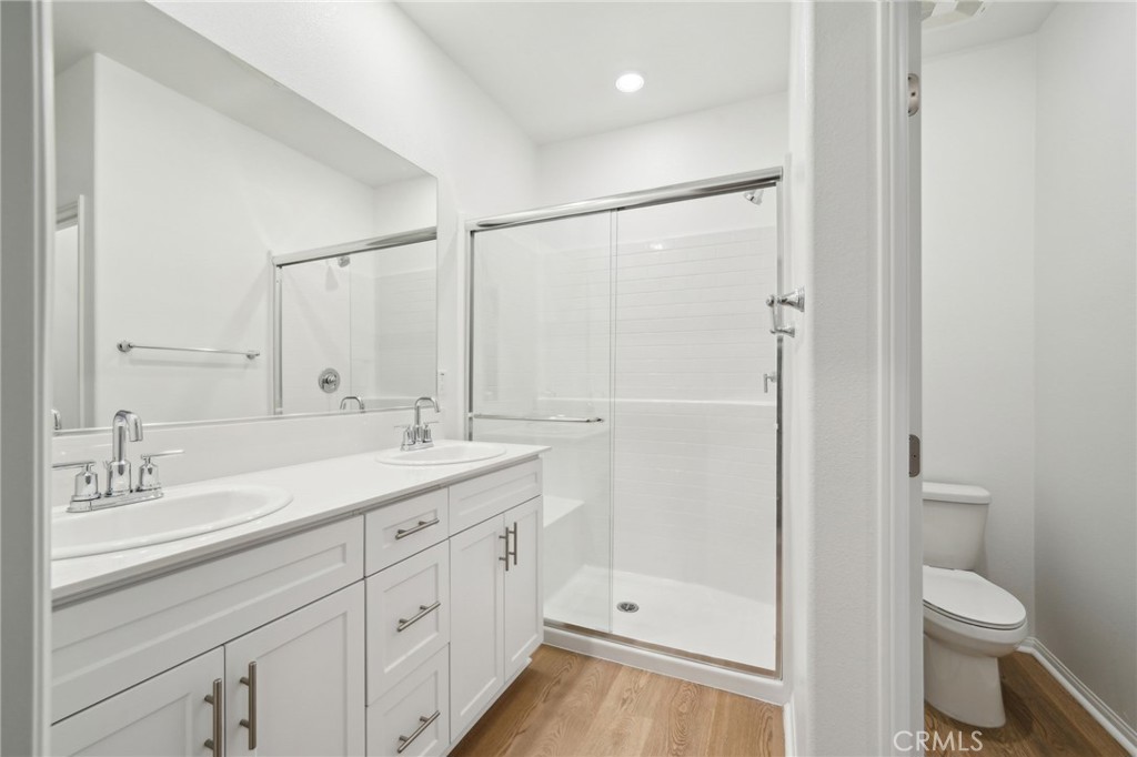 MLS #OC25085325 image #23