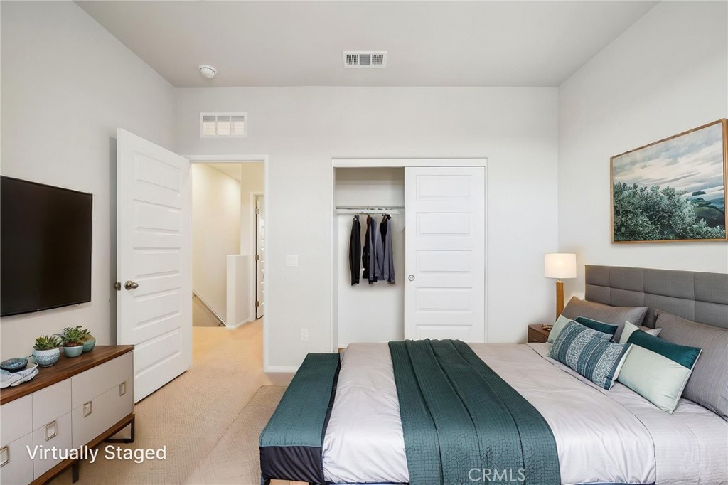 MLS #OC25085325 image #31