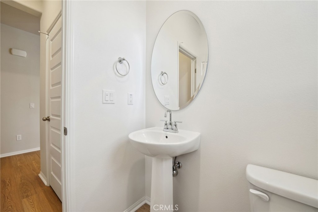 MLS #OC25085325 image #40