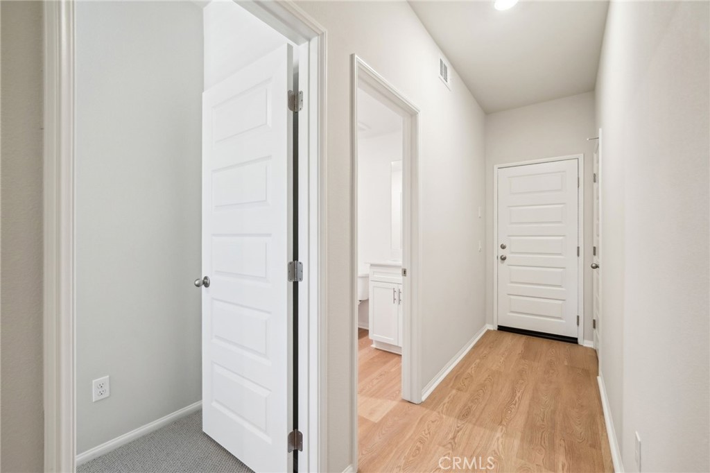 MLS #OC25085325 image #49