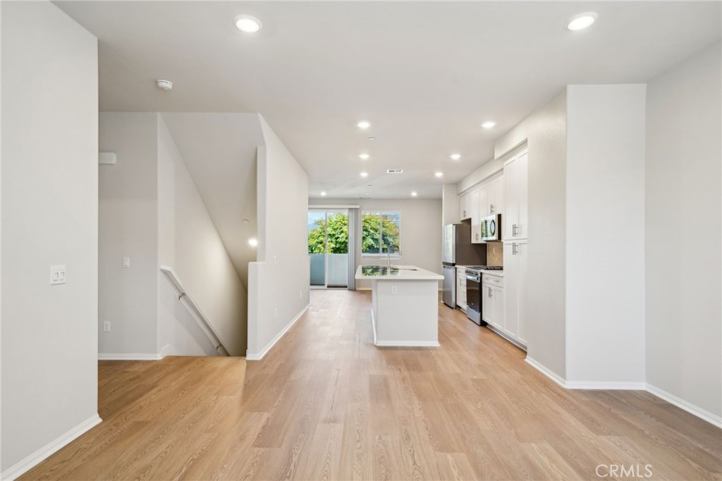 MLS #OC25085325 image #7