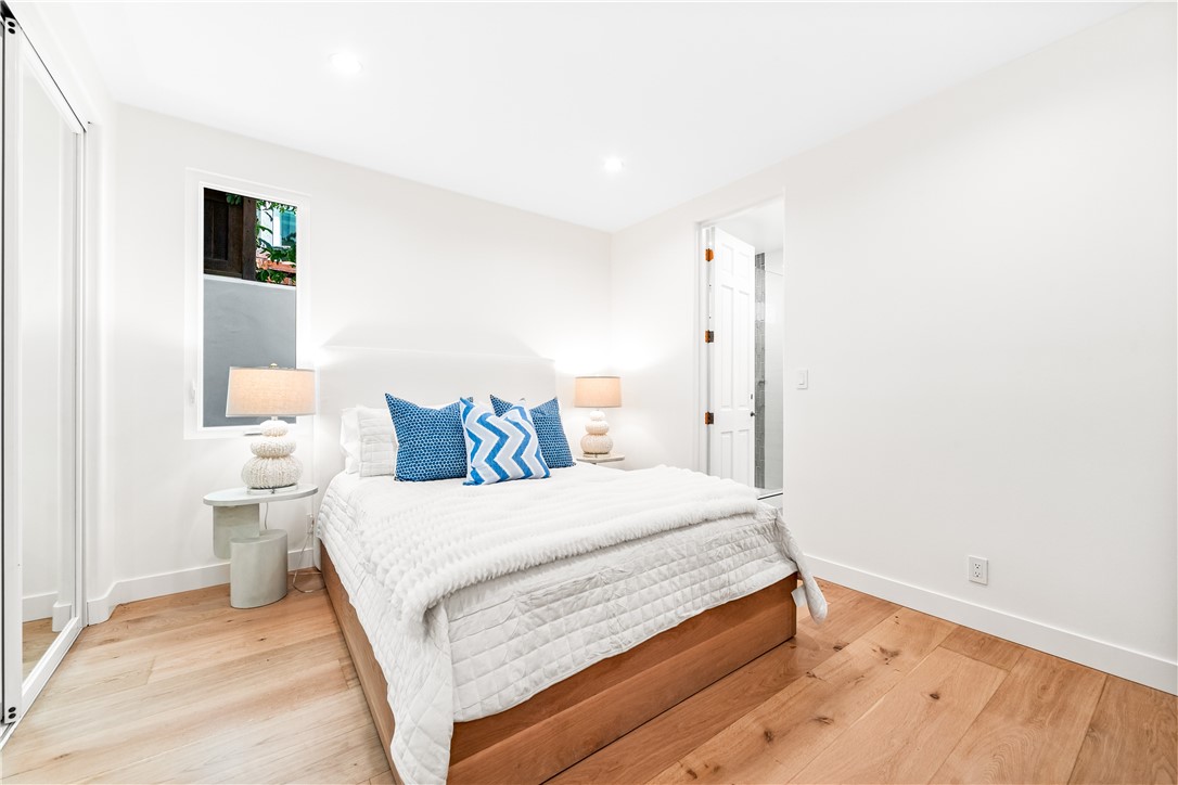 MLS #OC25085644 image #10