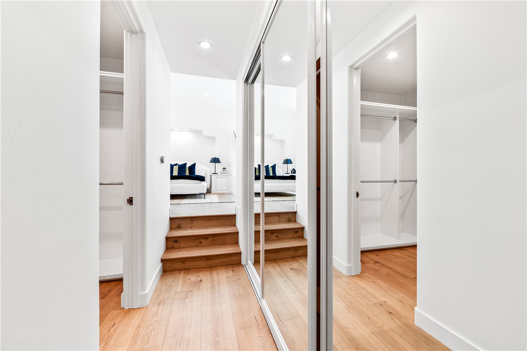 MLS #OC25085644 image #38