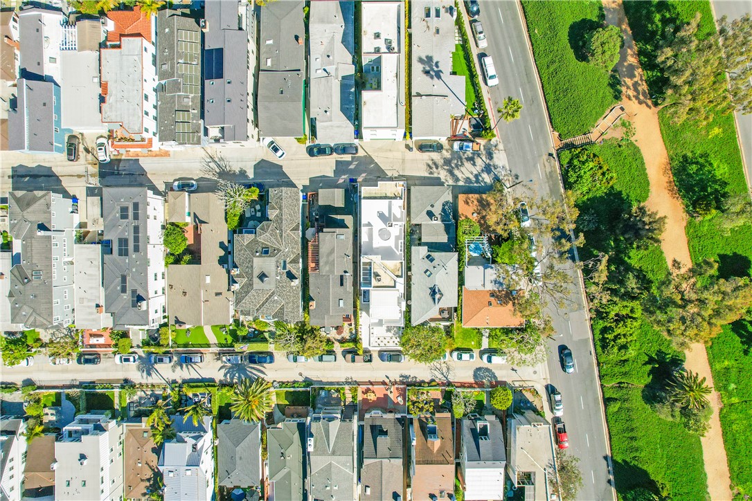 MLS #OC25085644 image #62